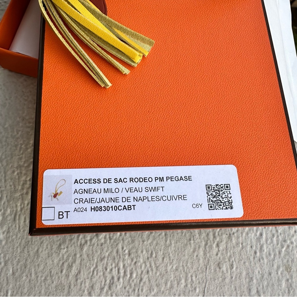 NEW Hermes Rodeo PM Pegase Craie Jaune de Naples Swift Cuivre Leather Bag Charm - Picture 8 of 9